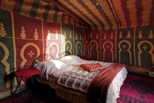 Marrakechista Zagoraan: 2 päivän luksusretki Saharaan kameliratsastuksella