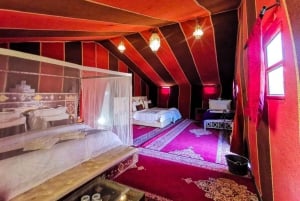 Marrakechista Zagoraan: 2 päivän luksusretki Saharaan kameliratsastuksella