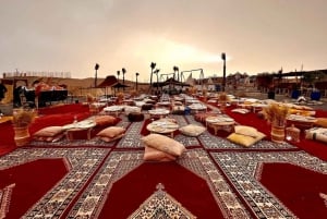 Marrakech: Top Agafay Desert Sunset Dinner & Show