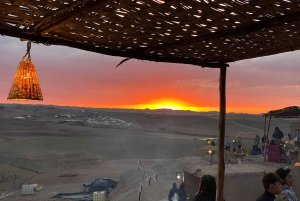 Fra: Marrakech Agafay Desert kamelridning middag med solnedgang