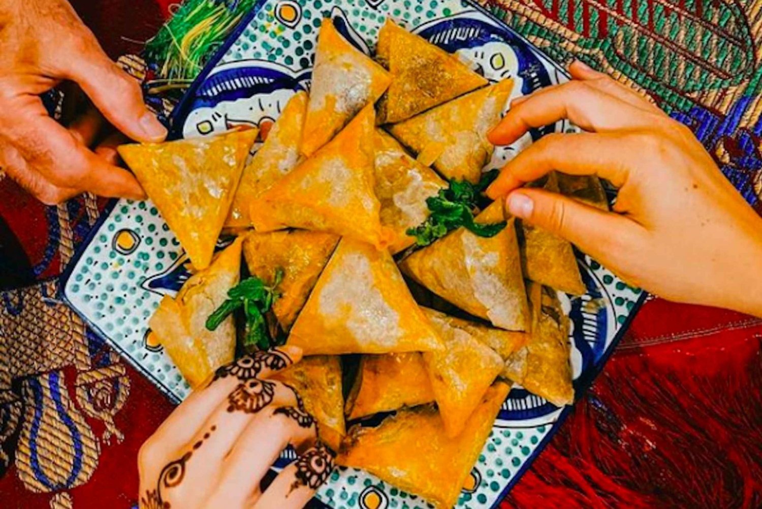 Marrakech: Traditional Moroccan Cooking Class & Market Visit