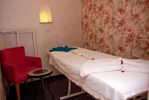 Marrakech: Traditionele MRC Hammam en Massage met Arganolie