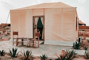 Marraquexe: estadia única no deserto com jantar e espetáculo