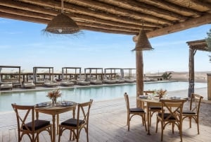 Marrakesz: Wyjątkowy nocleg na pustyni Agafay z kolacją