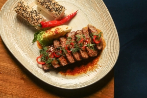 Marrakech: Levende middagsshow på The Lotus Club