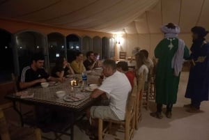 Excursión de 3 días a Fez con acampada en el desierto de Merzouga