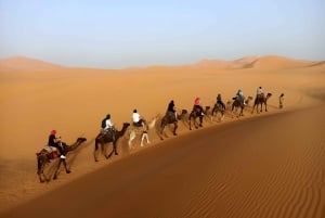 Marrakesh: tour di 3 giorni a Fez con campeggio nel deserto di Merzouga