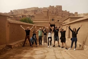 Marrakesh: excursão de 3 dias para Fez com acampamento no deserto de Merzouga