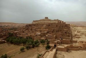 Marrakesh: 3-Day Tour to Fez with Overnight Desert Camping