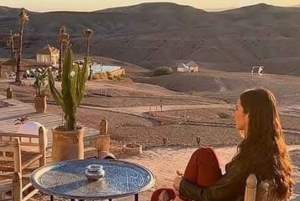 Marrakesh: Agafay-ørkentur med frokost og swimmingpool