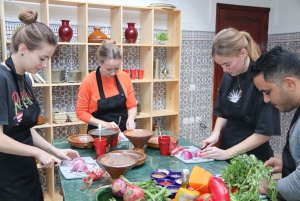 Marrakesh: Moroccan Dishes Cooking Class with a Local Chef