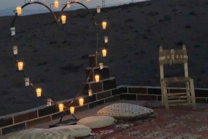 Marrakesh: Aavikon auringonlasku illallisella ja show'lla