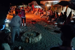 Marrakech : Coucher de soleil dans le désert avec dîner et spectacle