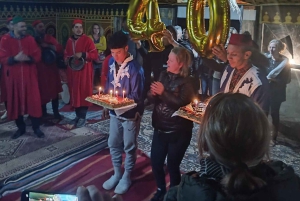 Marrakech : Coucher de soleil dans le désert avec dîner et spectacle