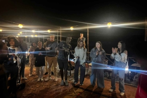 Marrakech : Coucher de soleil dans le désert avec dîner et spectacle