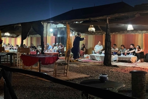 Marrakech : Coucher de soleil dans le désert avec dîner et spectacle
