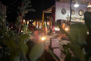 Marrakech : Coucher de soleil dans le désert avec dîner et spectacle