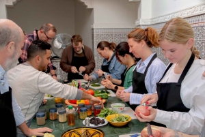 Marrakesh: Matlagingskurs i marokkanske retter med en lokal kokk