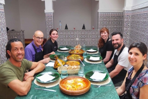 Marrakesh: Corso di cucina sui piatti marocchini con uno chef locale