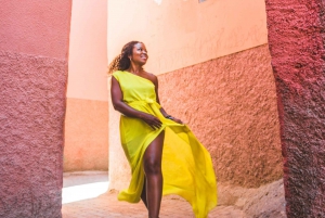 Marrakesh: Photo Shoot with a Private Vacation Photographer