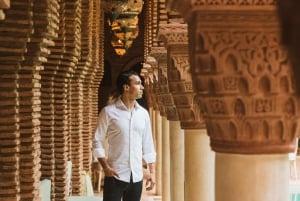 Marrakesh: Photo Shoot with a Private Vacation Photographer