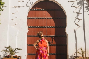 Marrakesh: Photo Shoot with a Private Vacation Photographer