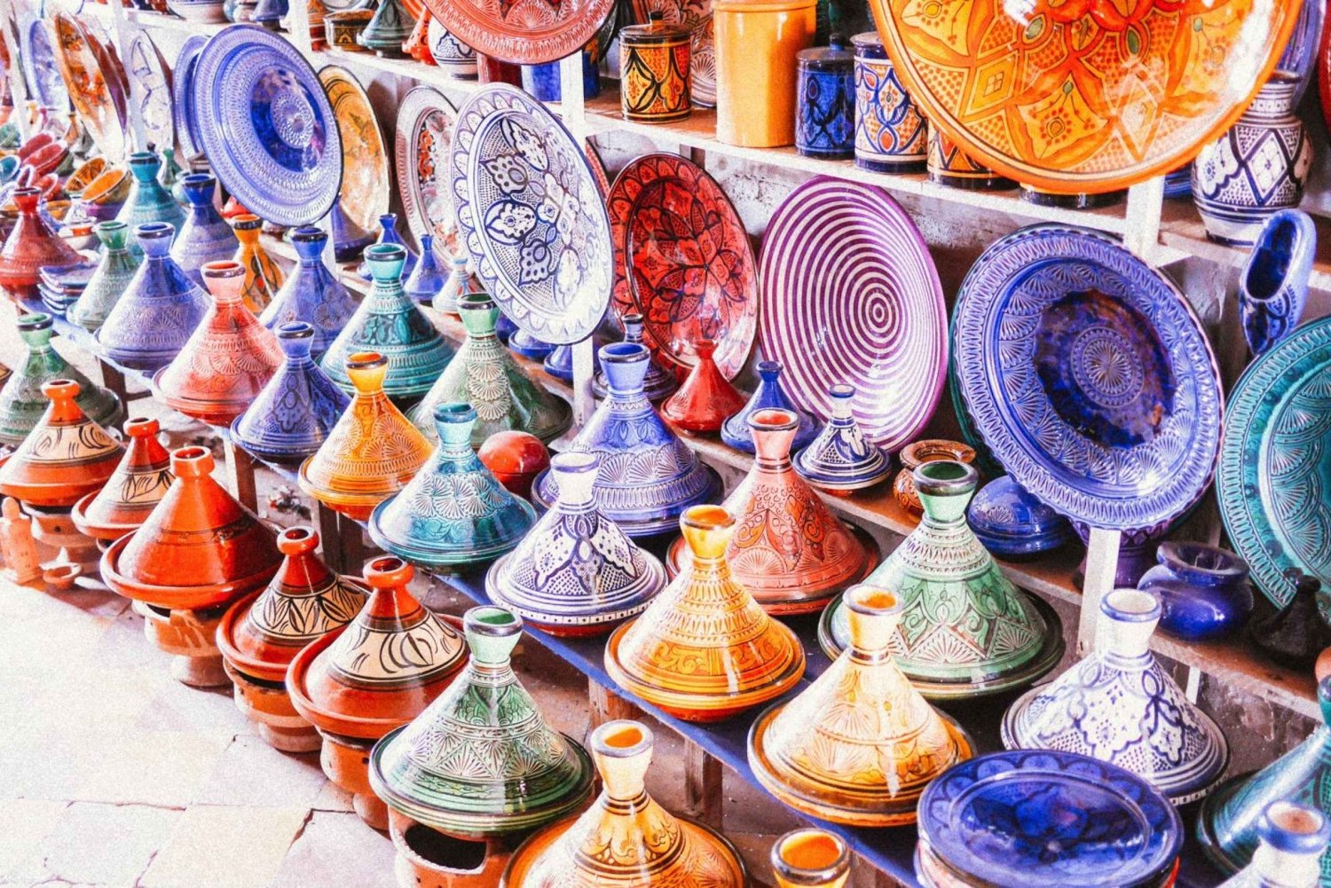 Marrakesh: Private Shopping Tour & Lunch in The Old Medina