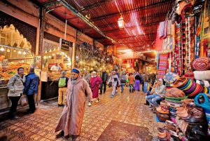 Marrakesh: Private Shopping Tour & Lunch in The Old Medina