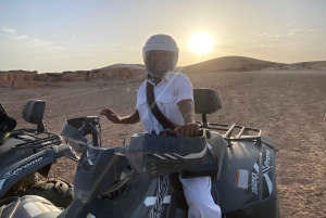 Marrakesh: Agafay-ørkenopplevelse med kamel, middag og show