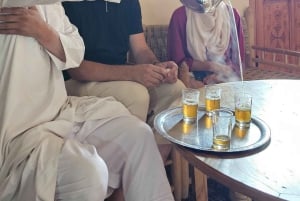 Marockansk matlagningskurs i en by i bergen med upphämtning