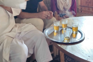 Marockansk matlagningskurs i en by i bergen med upphämtning