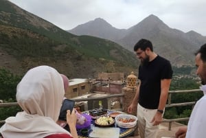 Marockansk matlagningskurs i en by i bergen med upphämtning