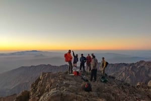 Toubkal-vuori: 2 päivän vaellus Marrakechista paikallisen oppaan kanssa