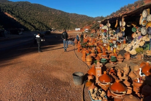 Tagestour ins Ourika-Tal von Marrakesch aus mit Guide und Mittagessen