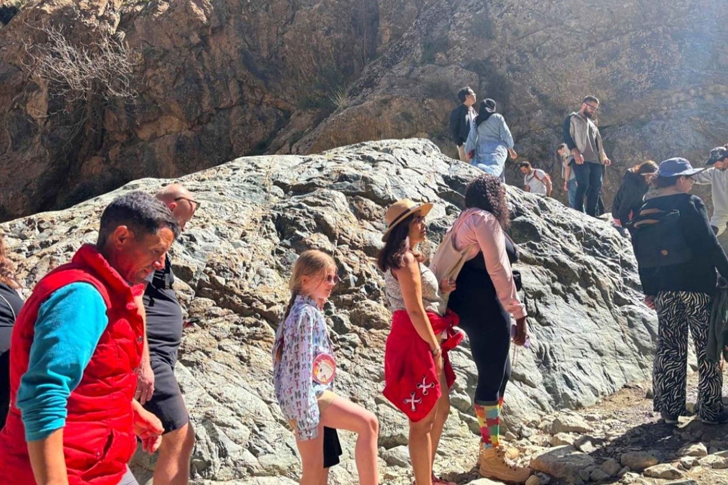 Dagsutflykt till Ourikadalen: Vandring, vattenfall, lunch och avkoppling