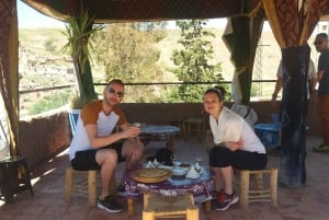 Marrakech: Ourika Valley Waterfall med guidet fottur og lunsj