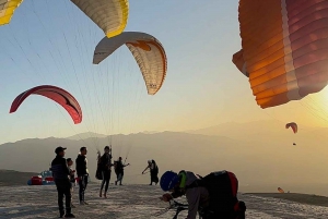 Marrakech: Paragliding over Agafay Desert & Atlas Mnt Views