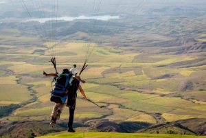 Marrakech: Paragliding over Agafay Desert & Atlas Mnt Views