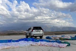 Marrakech: Paragliding over Agafay Desert & Atlas Mnt Views