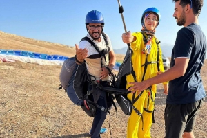 Marrakech: Paragliding over Agafay Desert & Atlas Mnt Views