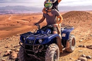 Mönkijäpyöräily Agafayn autiomaassa lounaalla & kameliratsastus & uima-allas