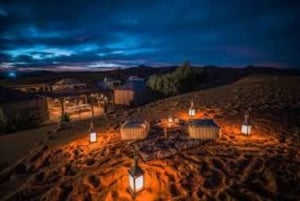 Marrakech: Agafay Desert Sunset Quad Bike med middag og show