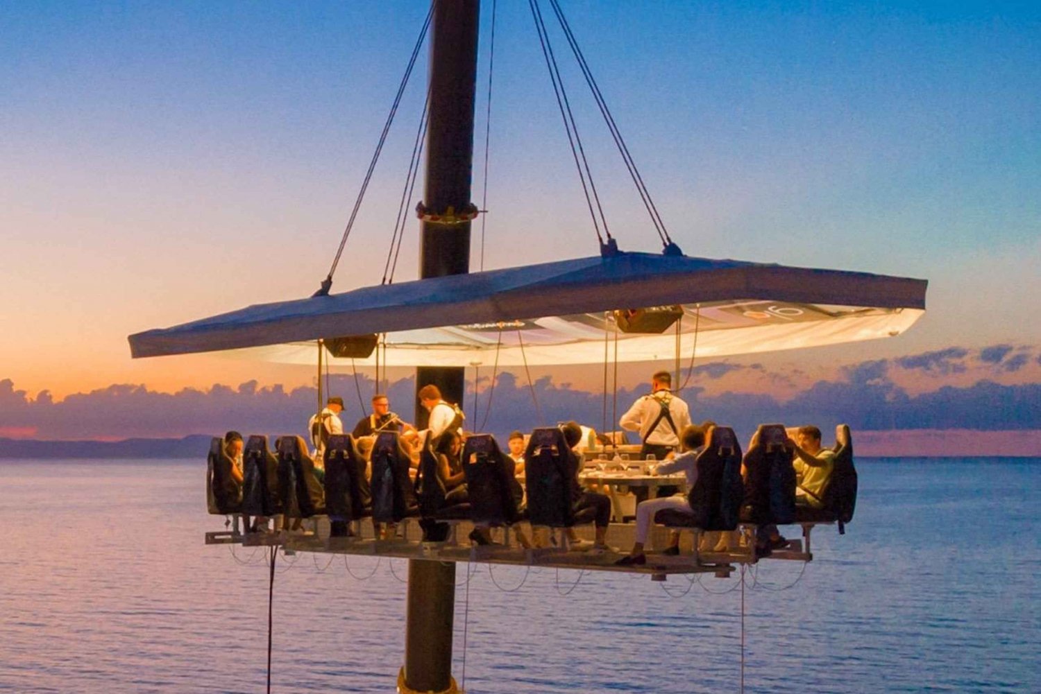 Dîner dans le ciel de Marrakech