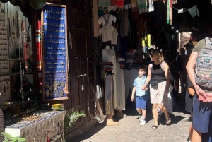 Tour de la ciudad al atardecer: Zocos y Medina con Caleche de Noche