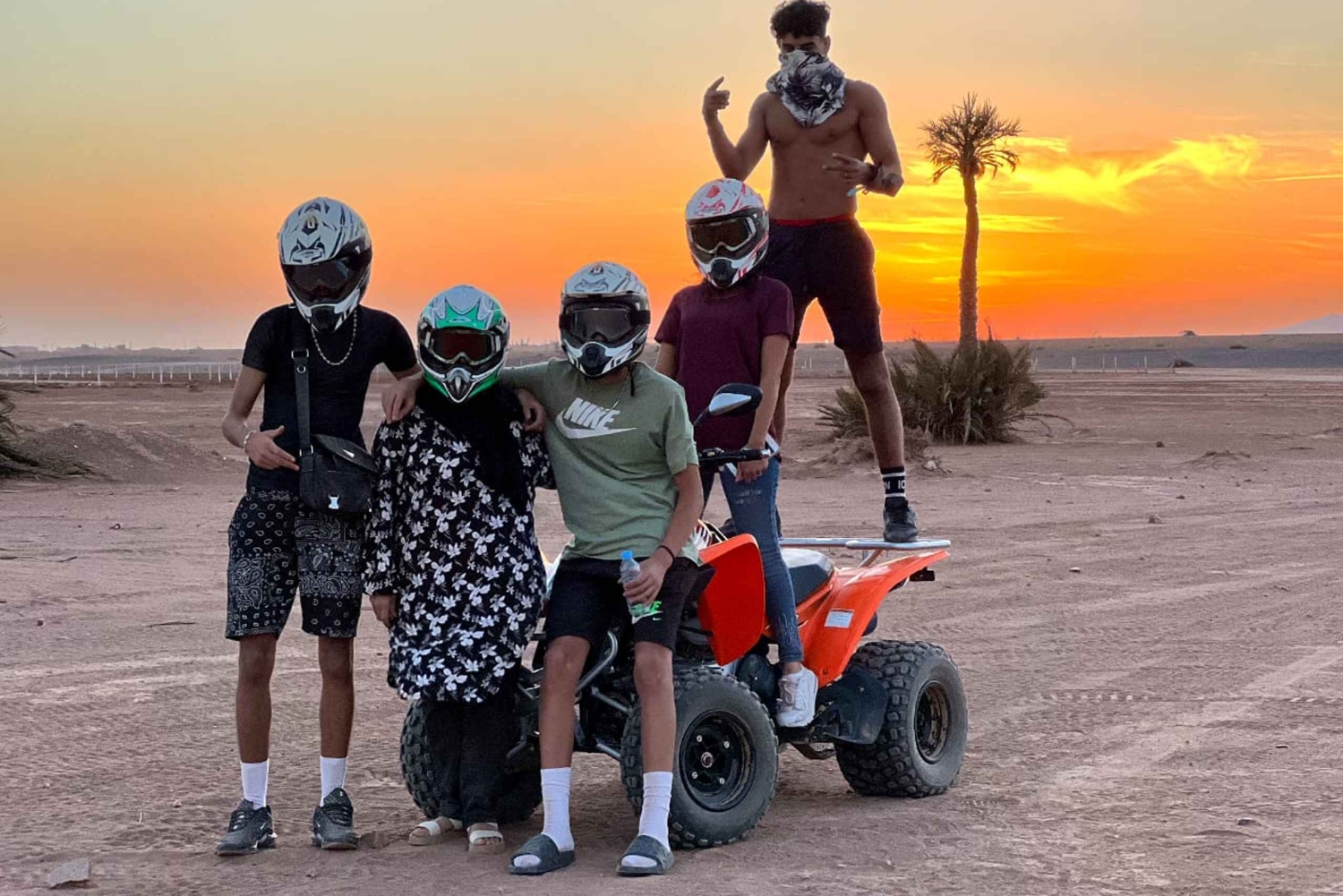 Auringonlaskun mönkijä Marrakechissa