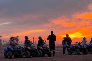 Auringonlaskun mönkijä Marrakechissa