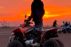 Auringonlaskun mönkijä Marrakechissa