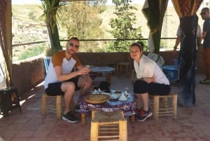 Marrakech: Ourika Valley Waterfall med guidet fottur og lunsj