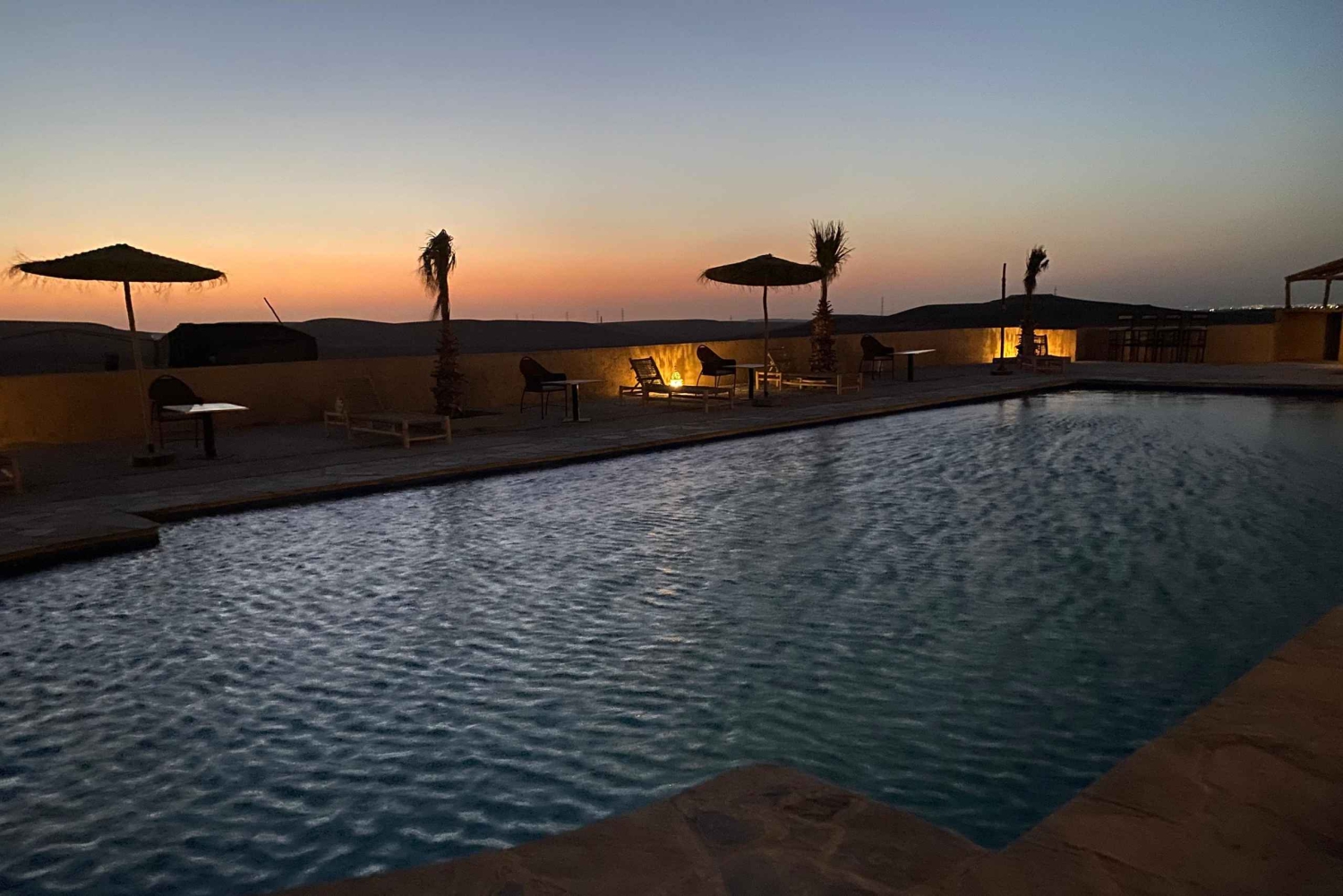 Unvergessliche Wüstennacht: Abendessen, Kamelritt & Quad