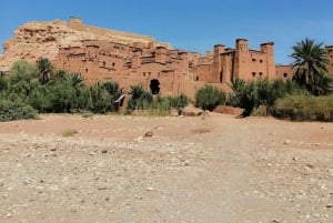 Fès: Ainutlaatuiset 2 päivää Marrakeshiin Merzougan aavikon dyyneillä